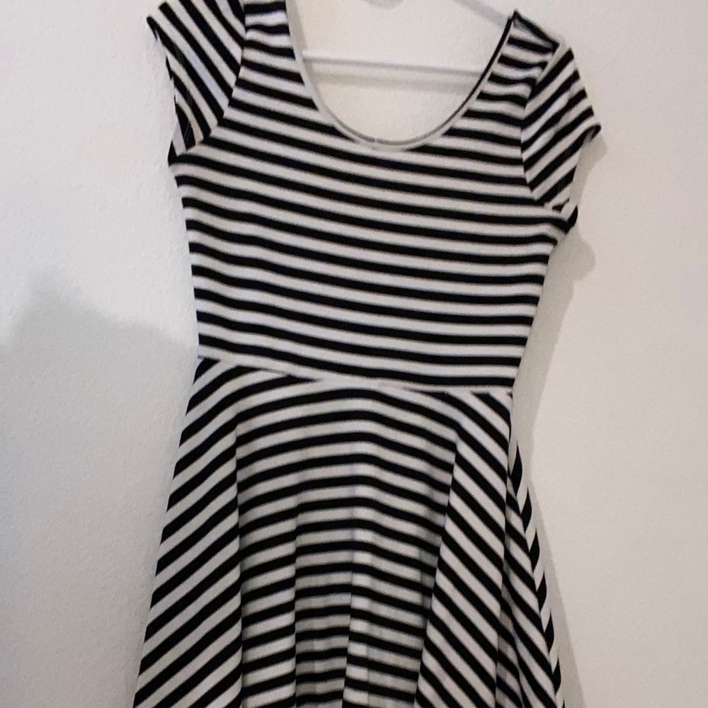 Black and white casual dress